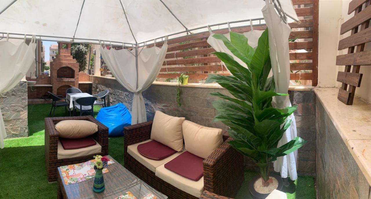 Apartment With A Private Garden In New Kahire Dış mekan fotoğraf
