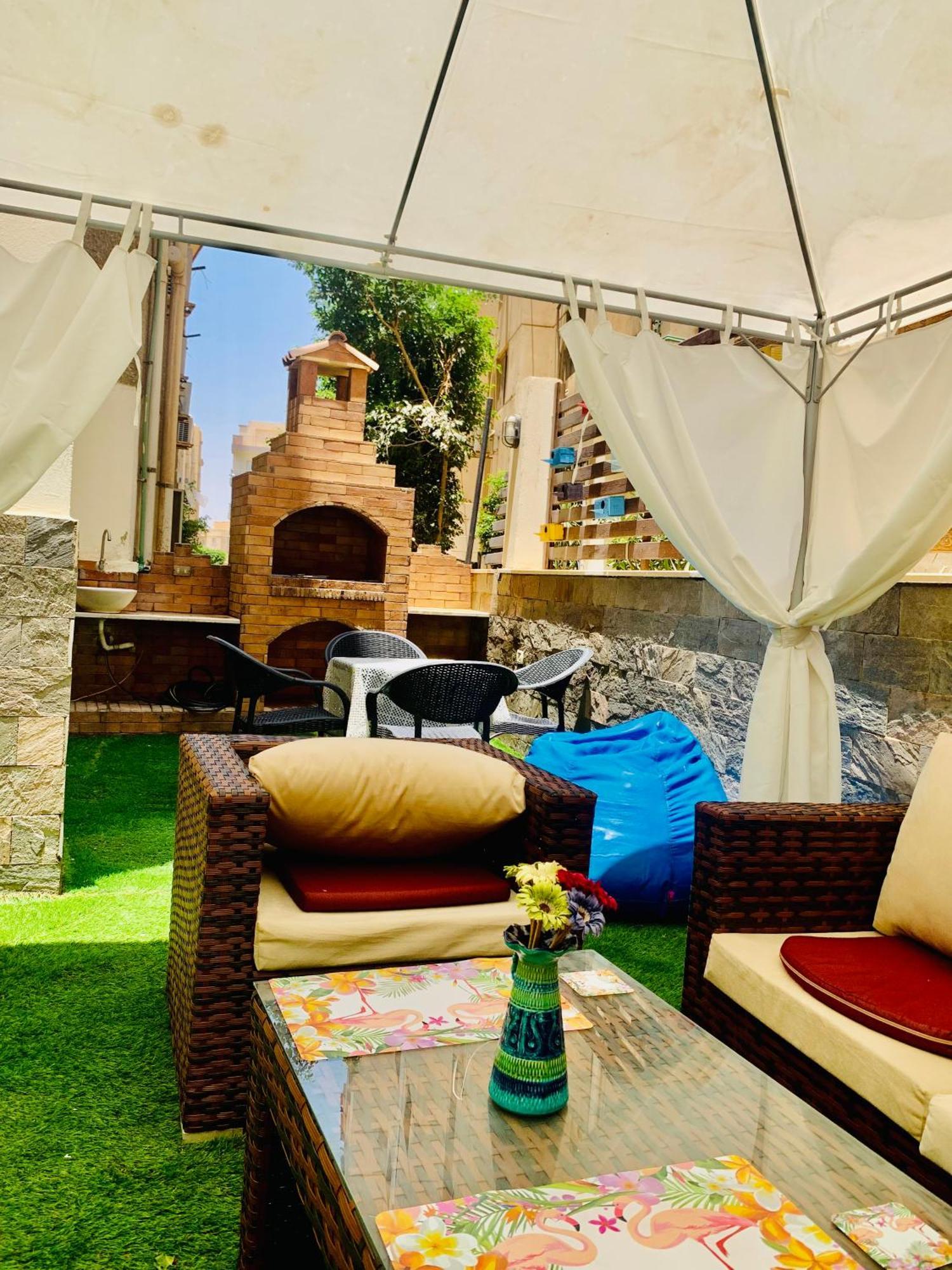 Apartment With A Private Garden In New Kahire Dış mekan fotoğraf